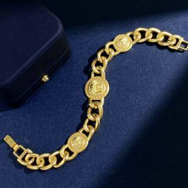 Picture of Versace Bracelet _SKUVersacebracelet09229816712